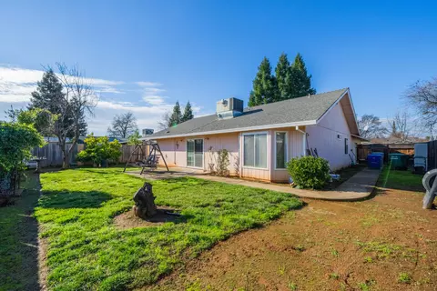 3657 Capricorn Way, Redding, CA 96002 photo 25
