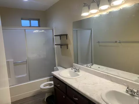 3663 Lake Forest Dr, Redding, CA 96003 photo 21