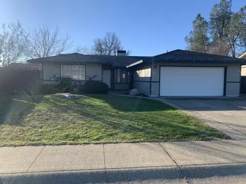 3663 Lake Forest Dr, Redding, CA 96003 photo 2