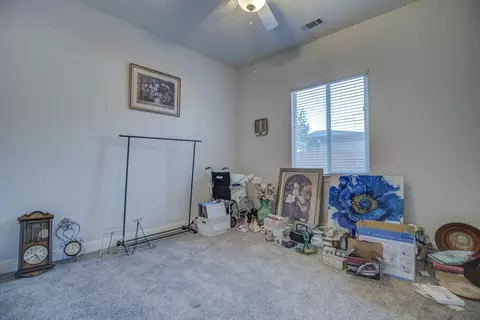 3042 Western Oak Dr, Redding, CA 96002 photo 28
