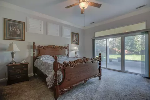 3042 Western Oak Dr, Redding, CA 96002 photo 32