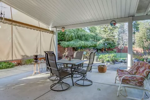 3042 Western Oak Dr, Redding, CA 96002 photo 38