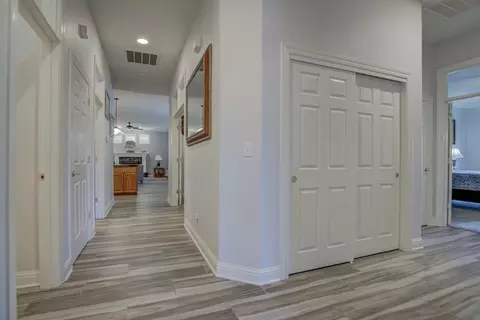 3042 Western Oak Dr, Redding, CA 96002 photo 27