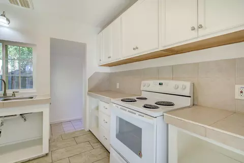 17551757 Pleasant St, Redding, CA 96001 photo 34