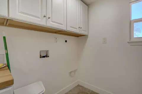 17551757 Pleasant St, Redding, CA 96001 photo 11