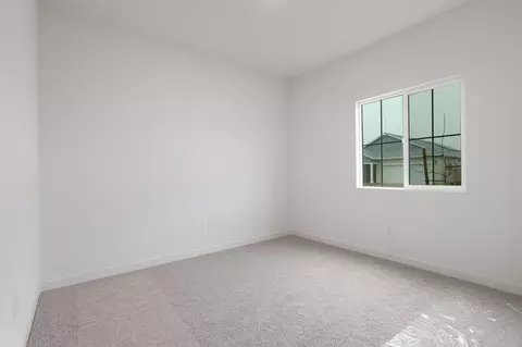 Bedroom - 3076 Sebring Ave, Redding, CA 96002 photo 4 of 6