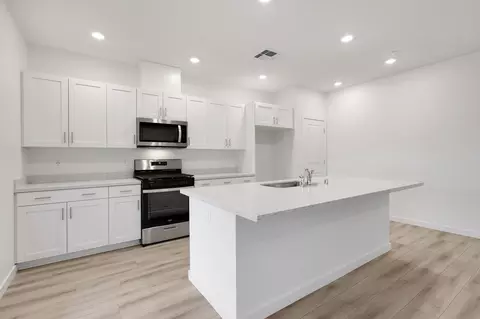 Kitchen - 3076 Sebring Ave, Redding, CA 96002 photo 1 of 3