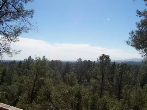 19364 Lee View Ln, Redding, CA 96003 photo 1