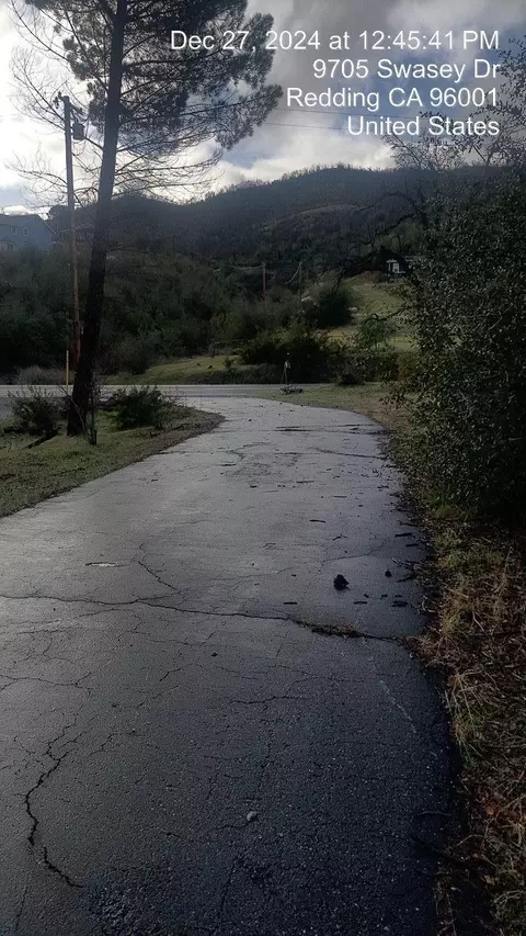9705 Swasey Dr, Redding, CA 96001 photo 3