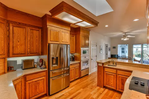 2972 Balaton Ave, Redding, CA 96001 photo 6