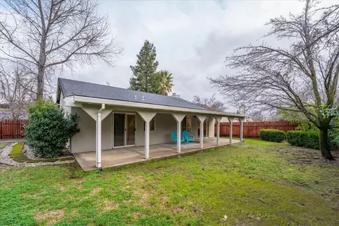 Exterior - 1128 Grouse Dr, Redding, CA 96003 photo 6 of 9