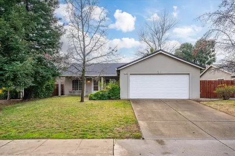 Exterior - 1128 Grouse Dr, Redding, CA 96003 photo 2 of 9