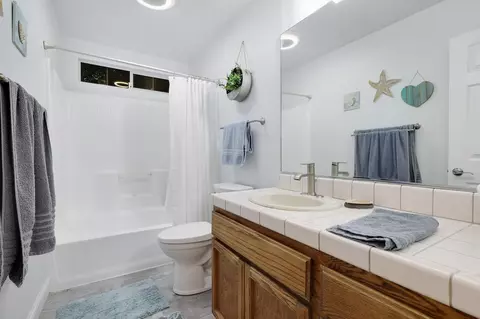 2314 Castlewood Dr, Redding, CA 96002 photo 20