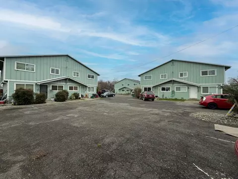 3420 W Center St, Anderson, CA 96007