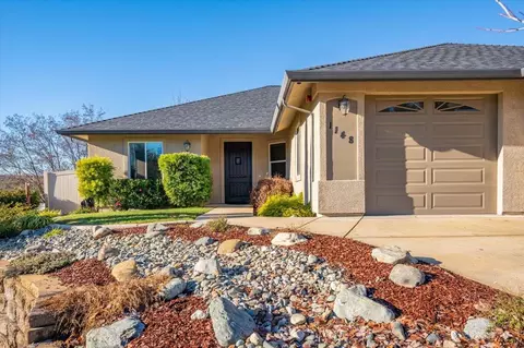 1148 Sunriver Ln, Redding, CA 96001 photo 2