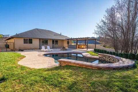 1148 Sunriver Ln, Redding, CA 96001 photo 45