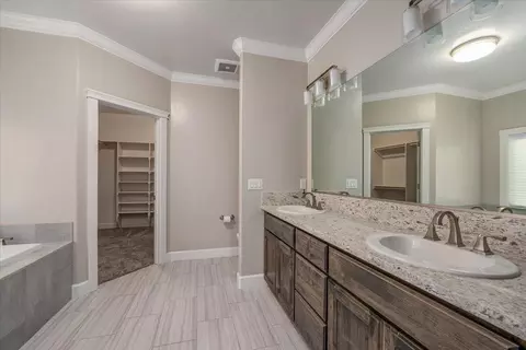 1148 Sunriver Ln, Redding, CA 96001 photo 21