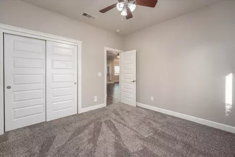 1148 Sunriver Ln, Redding, CA 96001 photo 28