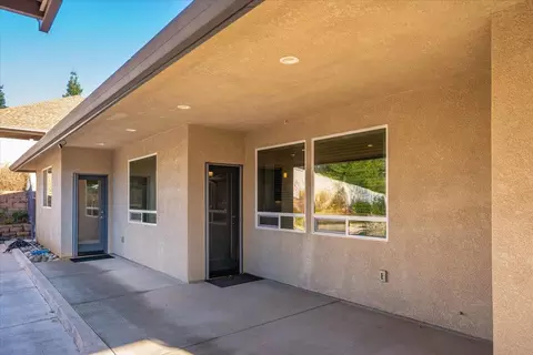 1148 Sunriver Ln, Redding, CA 96001 photo 34