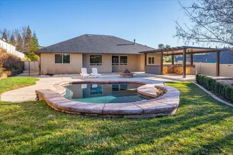 1148 Sunriver Ln, Redding, CA 96001 photo 44