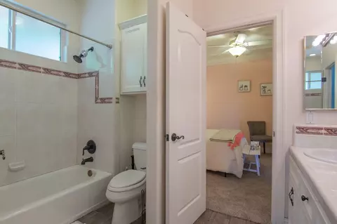 2664 Cumberland Dr, Redding, CA 96001 photo 25