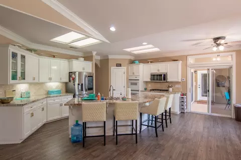 2664 Cumberland Dr, Redding, CA 96001 photo 12