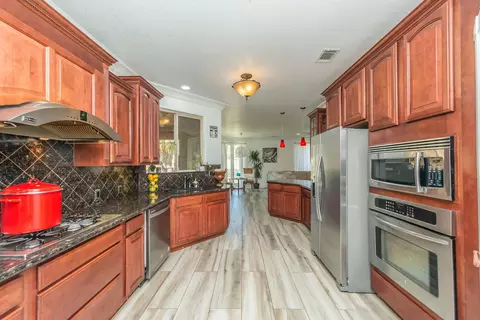 Kitchen - 20108 Old Alturas, Redding, CA 96003 photo 1 of 1