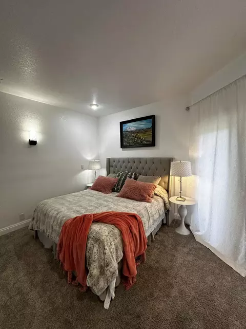 Bedroom - 20108 Old Alturas, Redding, CA 96003 photo 5 of 8