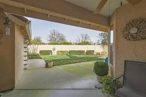 Exterior - 1974 Wineberry Path, Redding, CA 96003 photo 6 of 13