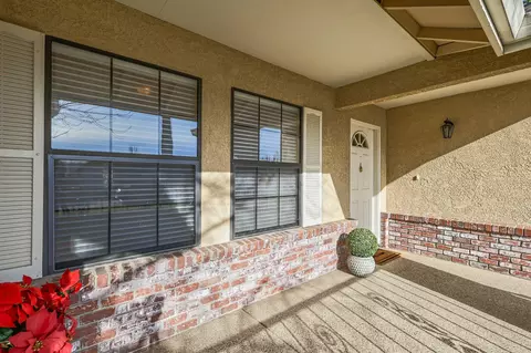 Bedroom - 1974 Wineberry Path, Redding, CA 96003 photo 1 of 5