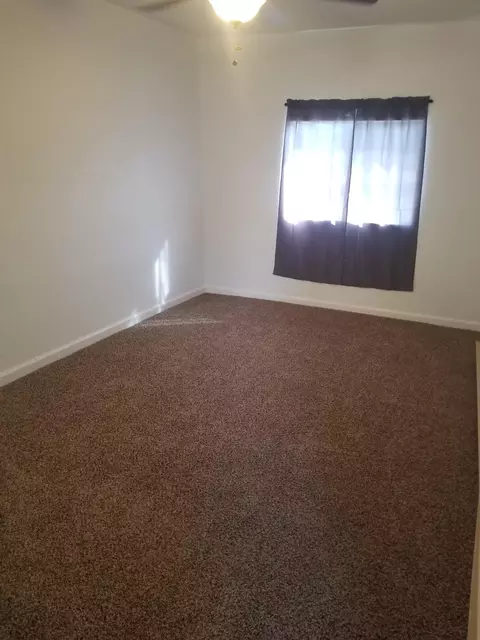 1571 College Vw, Redding, CA 96003 photo 13