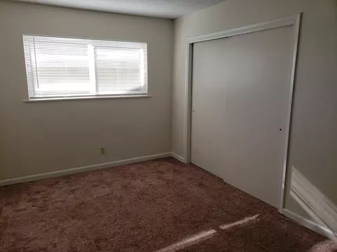 1571 College Vw, Redding, CA 96003 photo 37