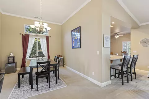 2055 Hope Ln, Redding, CA 96003 photo 10