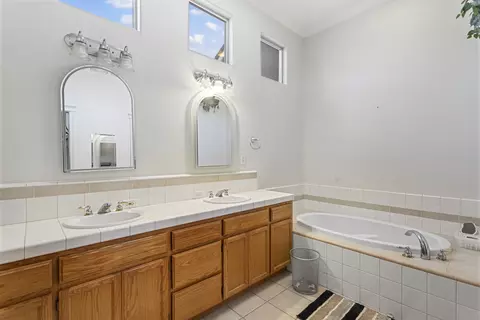 2055 Hope Ln, Redding, CA 96003 photo 13