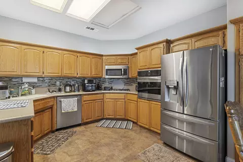 2055 Hope Ln, Redding, CA 96003 photo 8