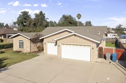 796 El Cedro Ave, Redding, CA 96002
