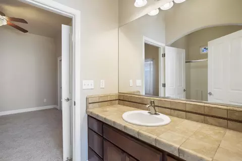 796 El Cedro Ave, Redding, CA 96002 photo 10