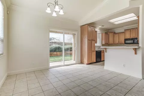 931 Leisha Ln, Redding, CA 96001 photo 12