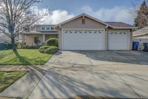931 Leisha Ln, Redding, CA 96001 photo 2