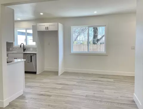 2526 N Bonnyview Rd, Redding, CA 96001 photo 31