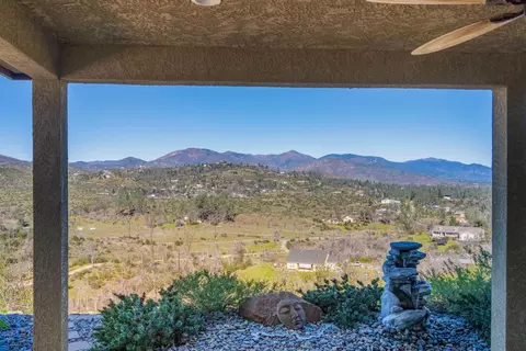 View/Area - 9740 Flourish Ln, Redding, CA 96001 photo 11 of 25