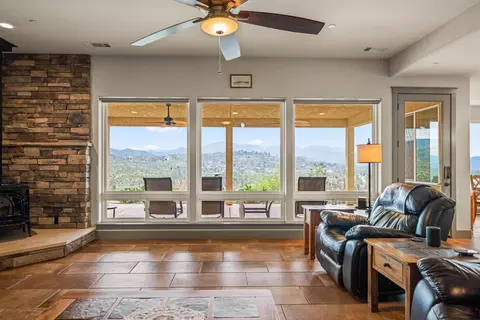 Living - 9740 Flourish Ln, Redding, CA 96001 photo 2 of 5