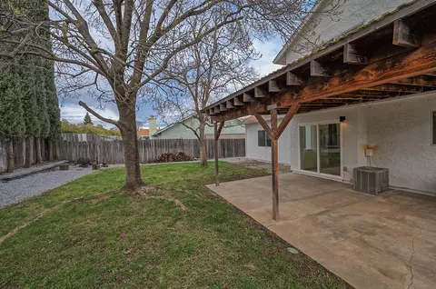 635 Alamine Dr, Redding, CA 96003 photo 34