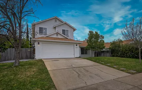 635 Alamine Dr, Redding, CA 96003 photo 2