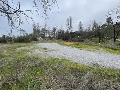 13545 Old Oregon Trl, Redding, CA 96003 photo 5