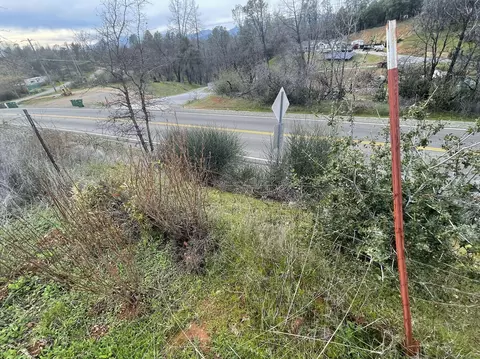 13545 Old Oregon Trl, Redding, CA 96003 photo 9