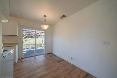 1111 Jaxon Way, Redding, CA 96003 photo 9