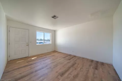1111 Jaxon Way, Redding, CA 96003 photo 6