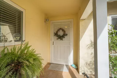 1516 Yale Ct, Redding, CA 96002 photo 5