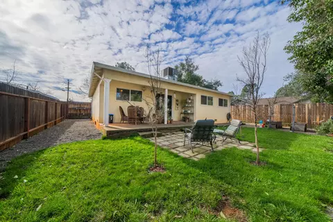 1516 Yale Ct, Redding, CA 96002 photo 27